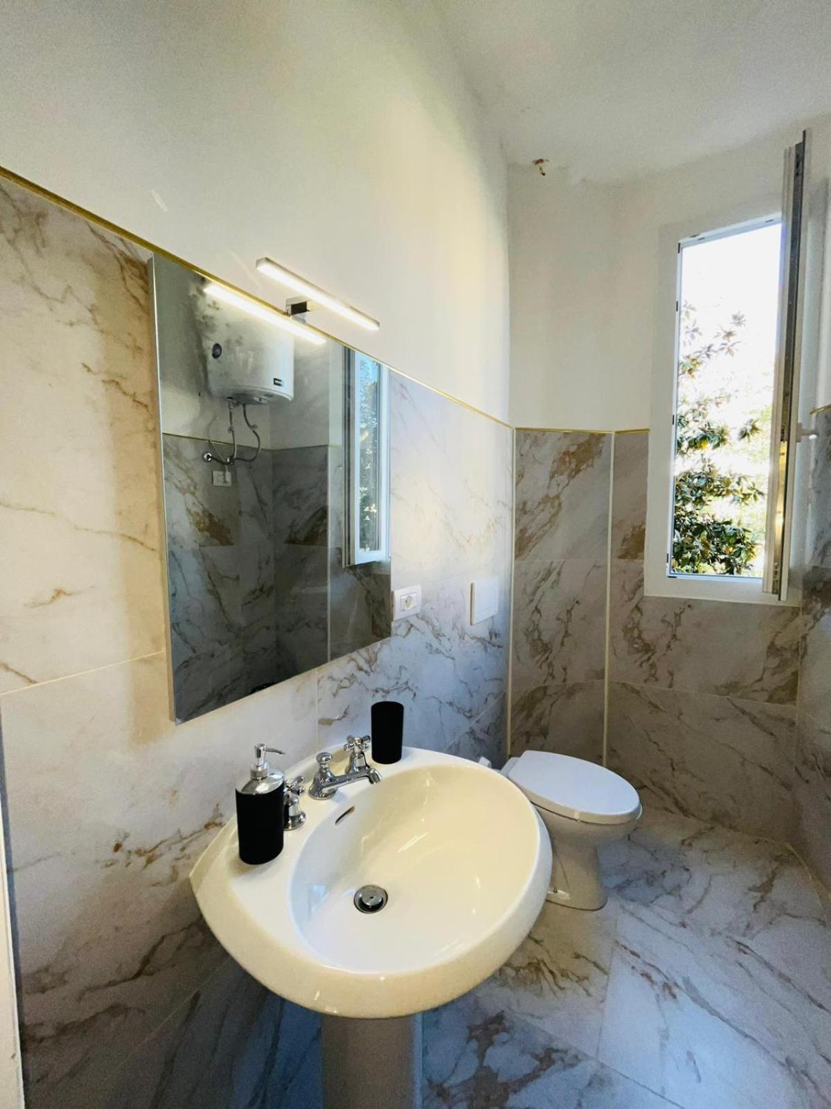 Bed and Breakfast Oriani Bnb Florencja Zewnętrze zdjęcie