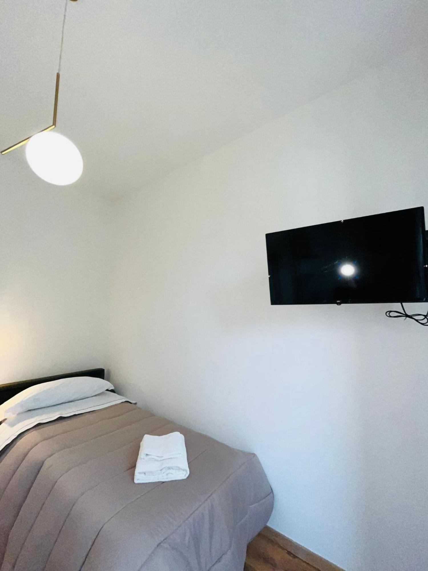 Bed and Breakfast Oriani Bnb Florencja Zewnętrze zdjęcie